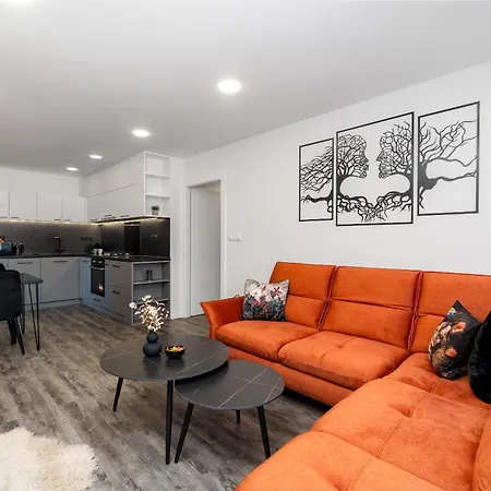 Apartment Design Close To Centre Ostrava